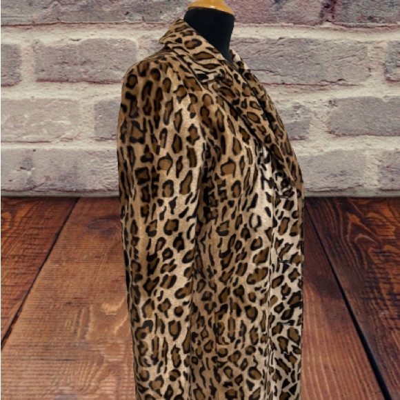 Women’s Velvet By Graham & Spencer leopard jacket blazer size small - Picture 2 of 6